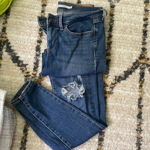 Levi’s 710 Super Skinny